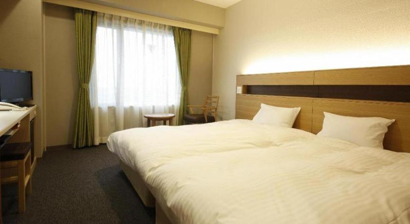 Ako Park Hotel Exterior photo